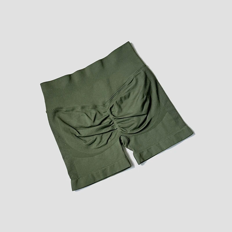 Women’s Seamless Scrunch Workout Shorts – Impact Gym & Running Style
